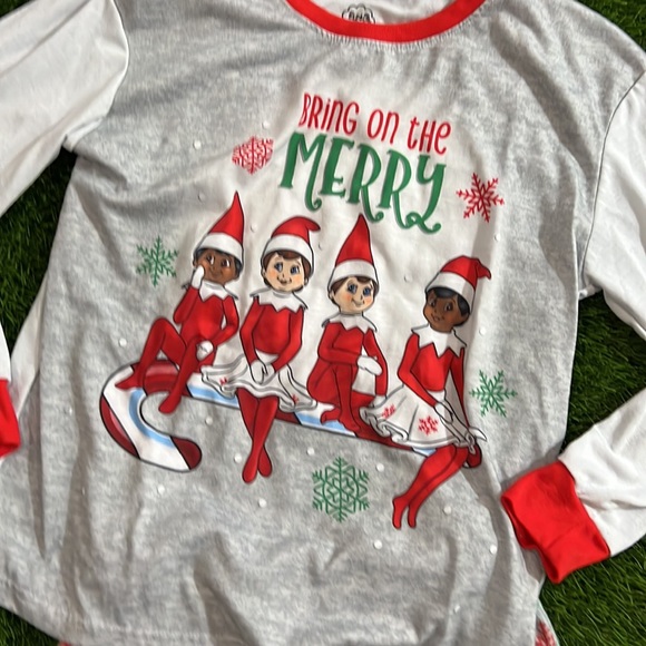 Youth Elf On The Shelf Pajama Set - Picture 2 of 4